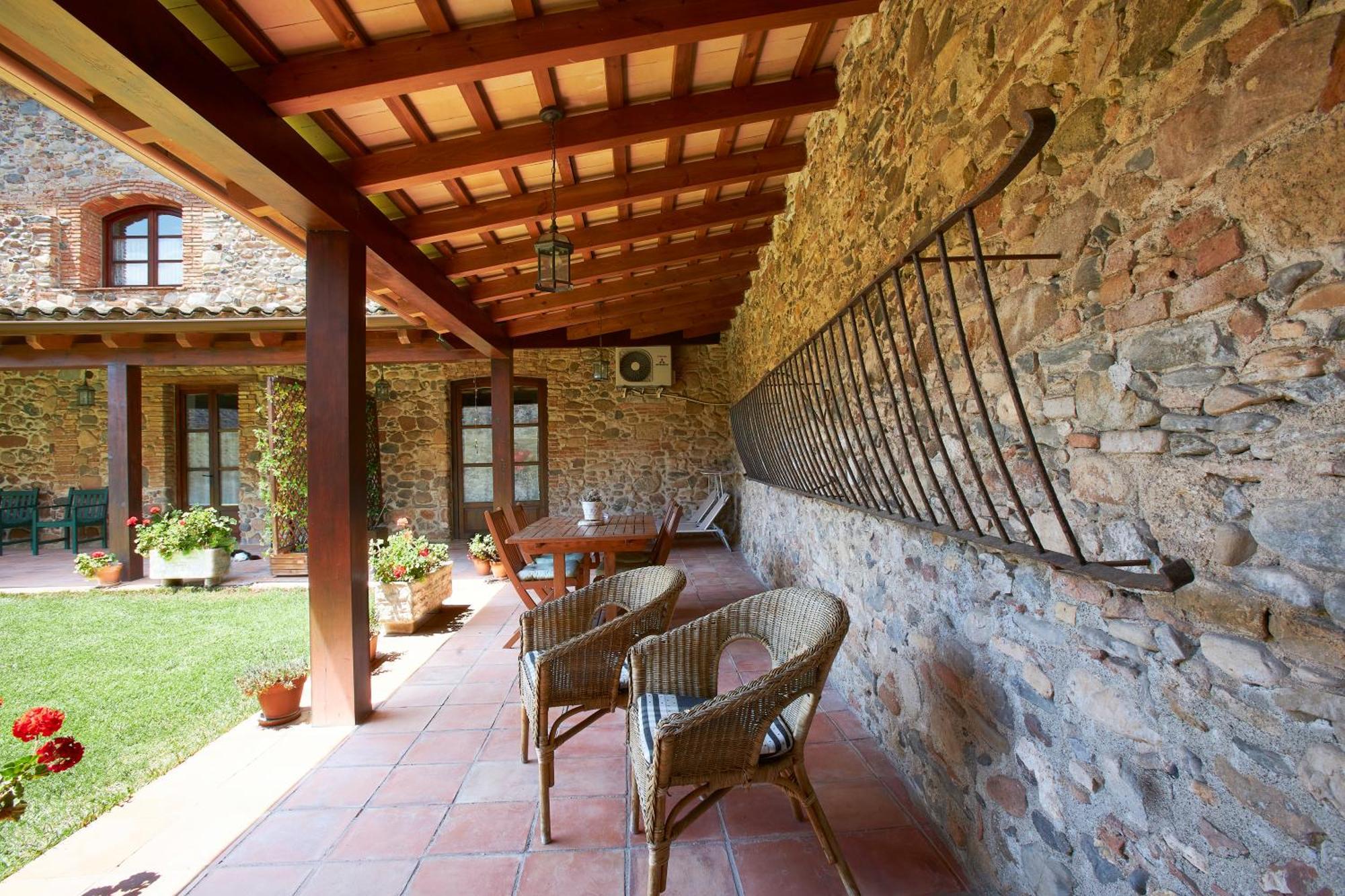 Mas Can Calet Aparthotel Les Franqueses del Valles Exterior photo