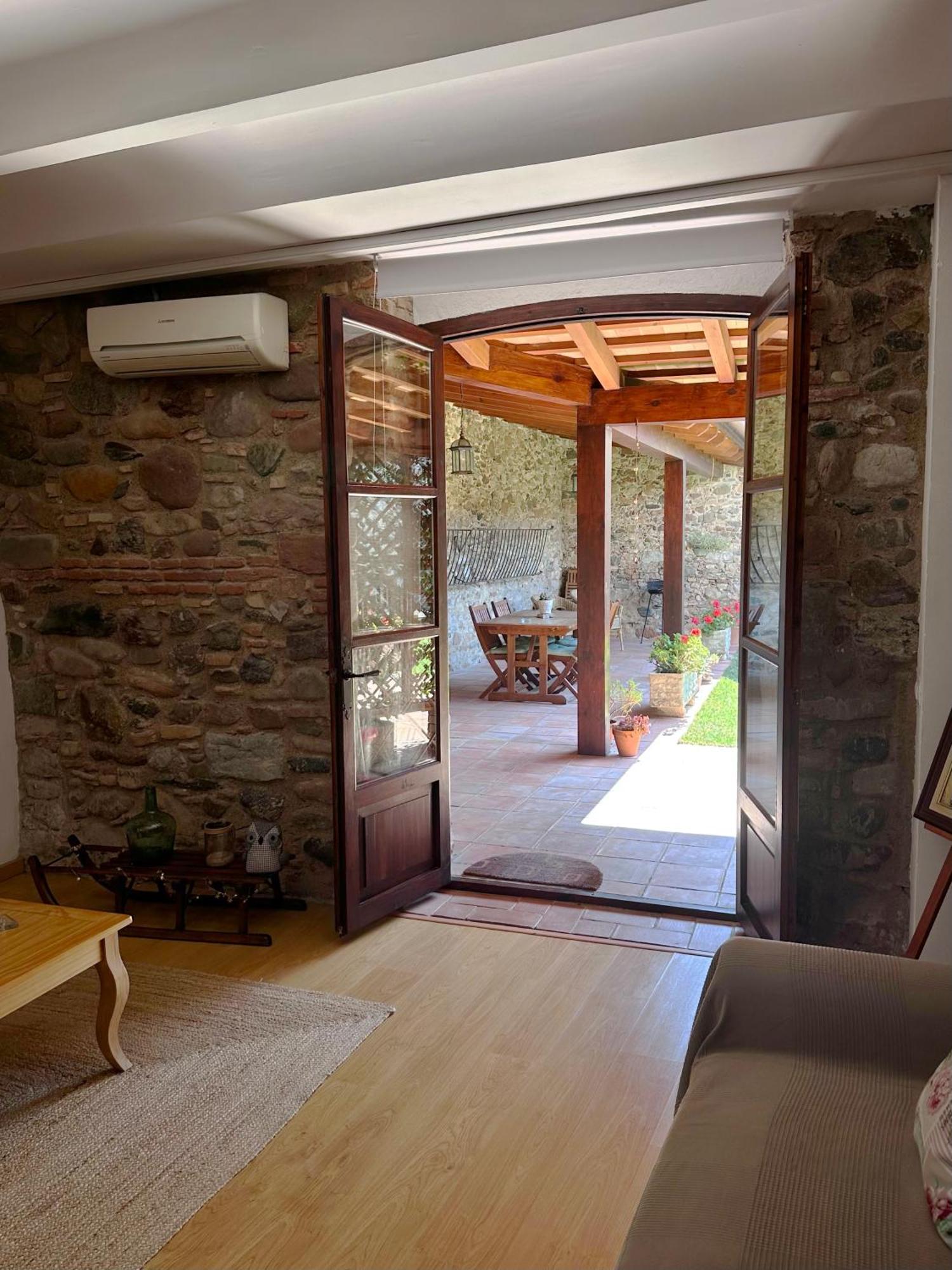 Mas Can Calet Aparthotel Les Franqueses del Valles Exterior photo