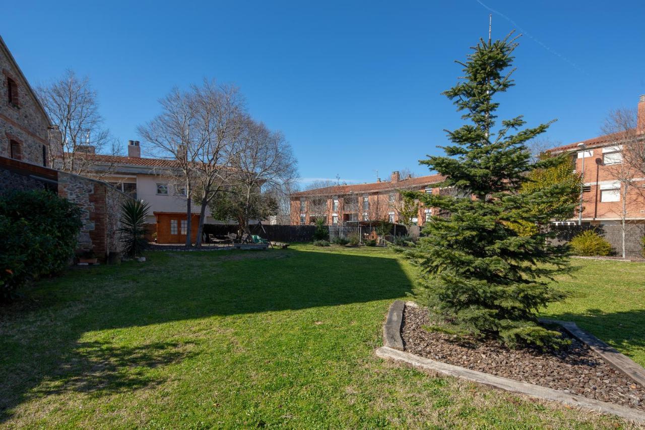 Mas Can Calet Aparthotel Les Franqueses del Valles Exterior photo